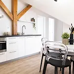 Marilyn Monroe Apartment With Ac In Prague Center